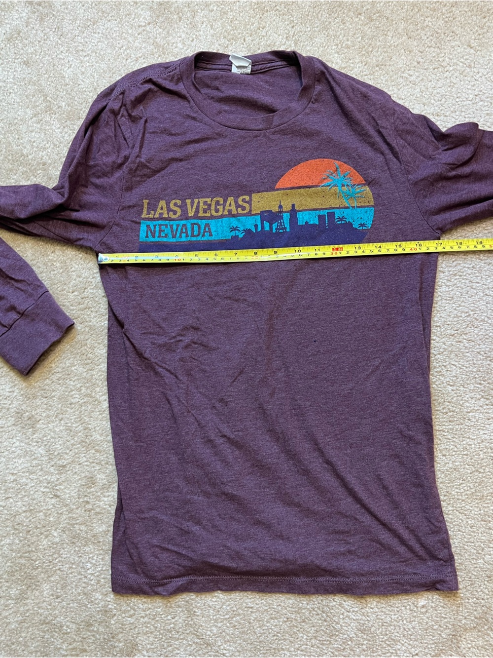 Las Vegas Nevada Retro Graphic Long Sleeve Shirt Purple Small - Picture 4 of 4